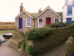 Mousehole Cornwall for self catering cottage holidays
